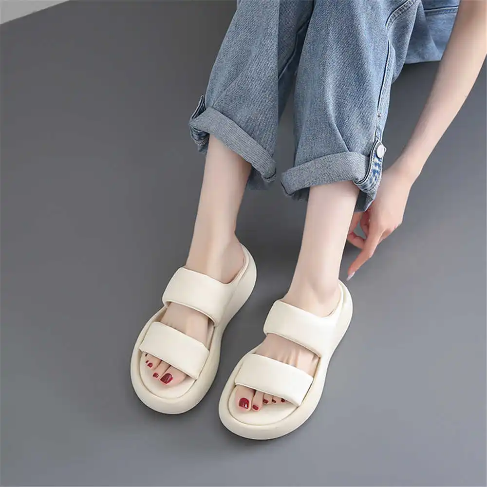 Size 39 Strips Summer Shoes Sa - Luxury Lifestyle Hospitality 리뷰 및 가격